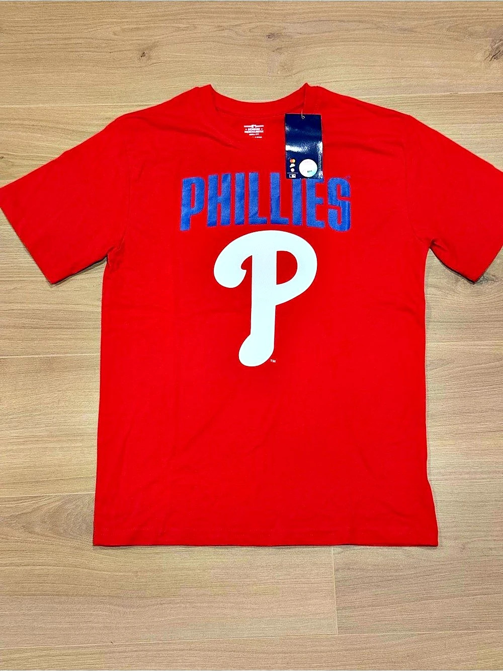 Generic Merchandise Phillies Graphic Tee in Red Size Large NWT